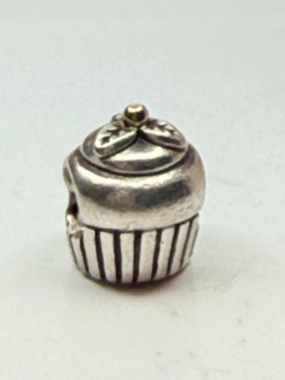 Retired Pandora Cupcake Charm 790417 Sterling Silver 14k Gold Cherry